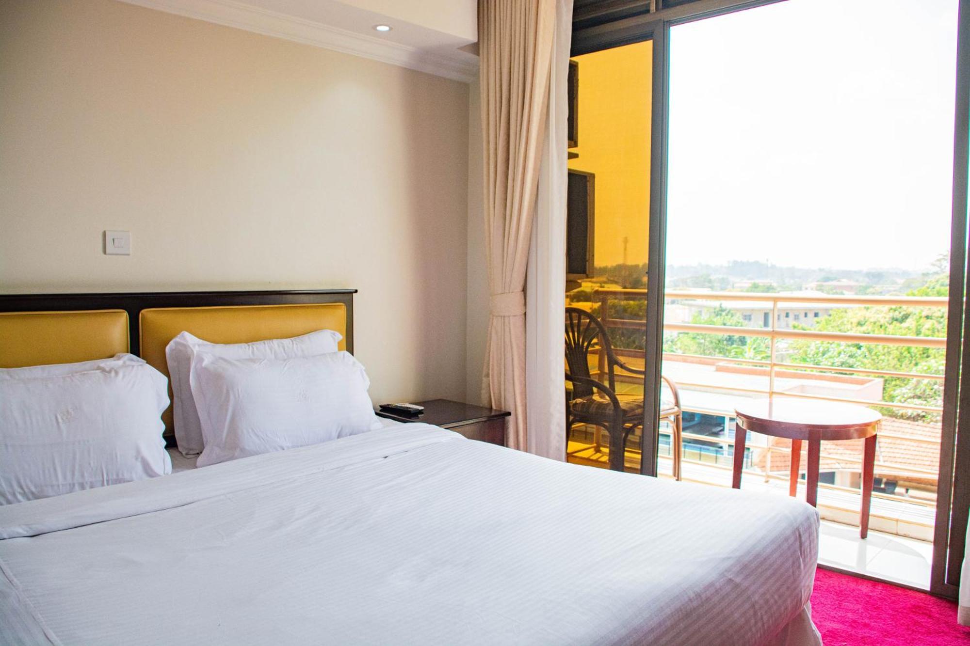 Bomah Hotel Limited Gulu Ngoại thất bức ảnh