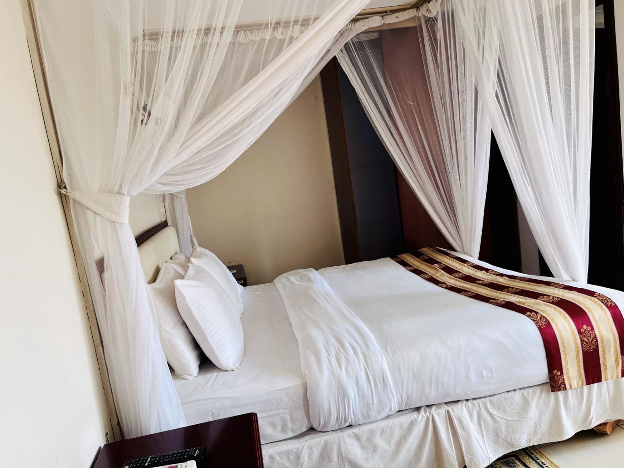 Bomah Hotel Limited Gulu Ngoại thất bức ảnh