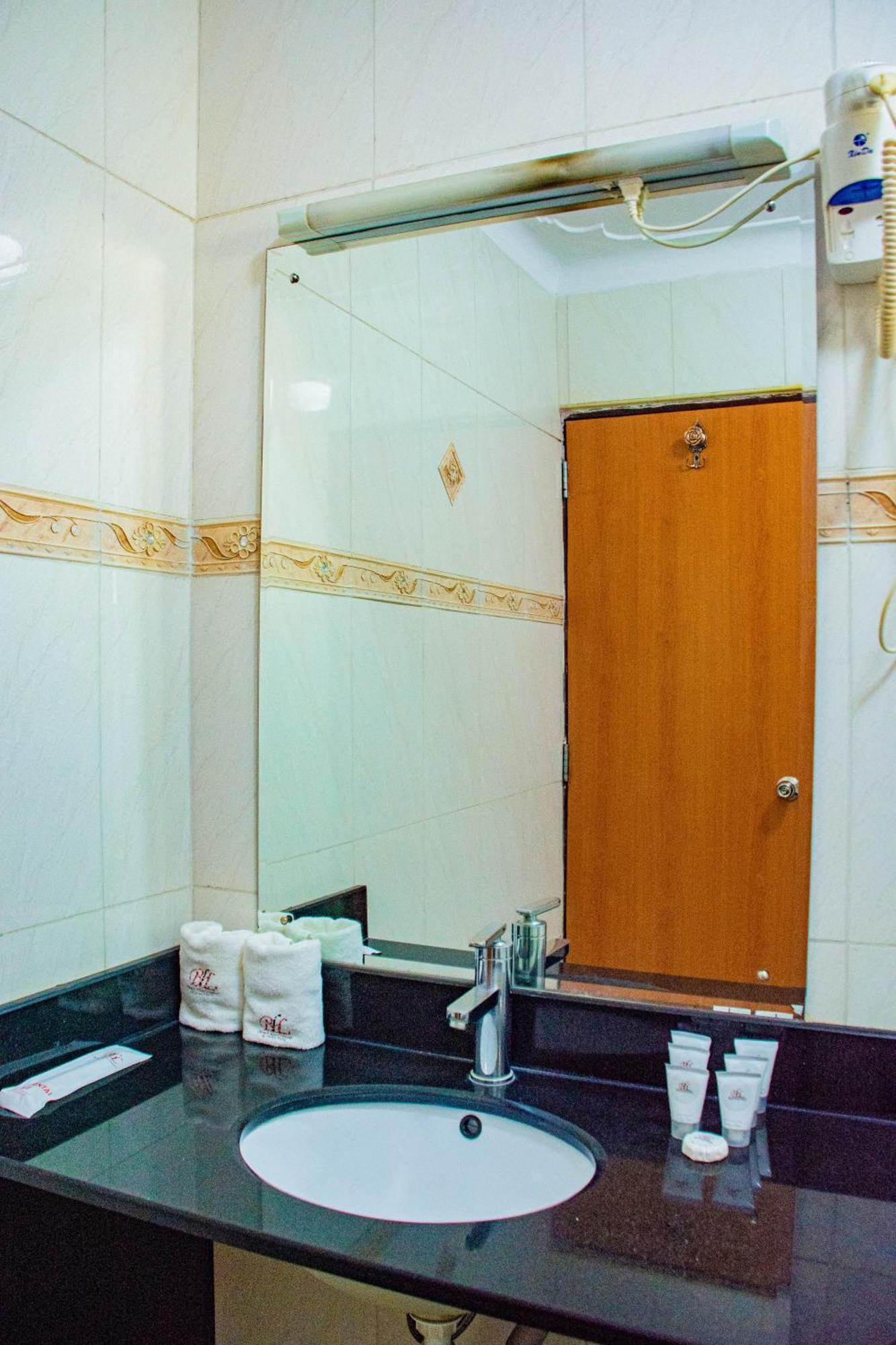 Bomah Hotel Limited Gulu Ngoại thất bức ảnh