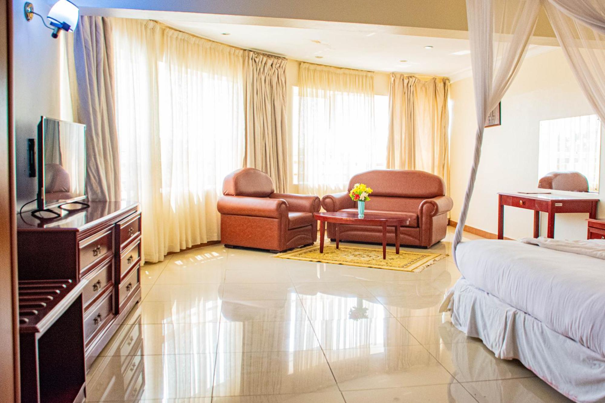 Bomah Hotel Limited Gulu Ngoại thất bức ảnh